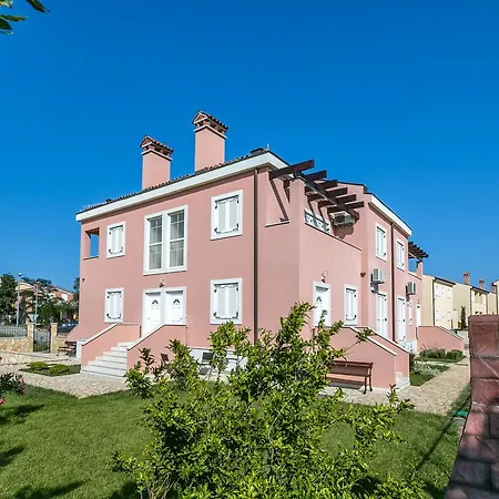 Apartment Magdalena 5 *